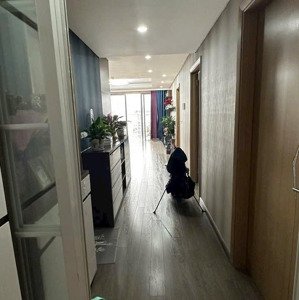 bán tập thể ngõ 67 lương thế vinh.65m2.thiết kế 2 ngủ.2 wc.cực thoáng.tầng 2.full đồ .giá 3tỷ450