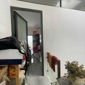 nhà 2 tầng tân phú dt 3,4x11m giá chỉ 4 tỷ.