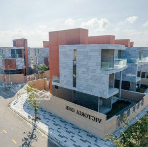 sở hữu ngay biệt thự nghỉ dưỡng 5* ngay mặt biển, thiết kế hiện đại, vị trí đắc địa du lịch lợi thế
