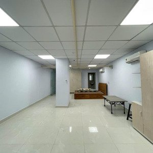 cần bán gấp căn shophouse the eastern giá giảm sâu 2 tỷ 7 bớt lộc nhà đã hoàn thiện đẹp 2 tầng