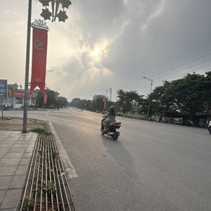 vợ chồng chuyển công tác cần bán 2 siêu phẩm liền kề, góc cách đường lớn nguyễn tất thành đúng 15m