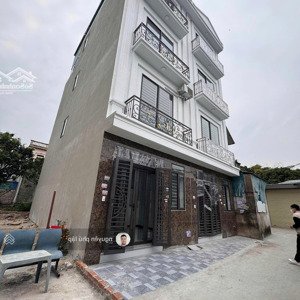 cần bán gấp nhà sài sơn 42m2 3 tầng, ô tô đỗ cửa, gần đường 421b, 422 giá 3,55 tỷ có tl