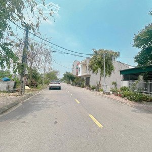 đất đẹp long lanh không lỗi lầm
