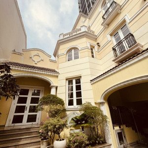 biệt thự sân vườn - phùng khắc khoan, quận 1. kinh doanh tự do - hồ bơi