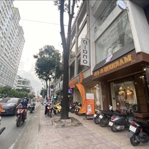 bán nhà 5 tầng mặt tiền hoàng diệu giá tốt nhất hiện tại