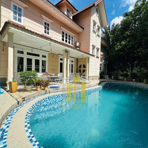 biệt thự thảo điền sân vườn hồ bơi khuôn viên 1000m2