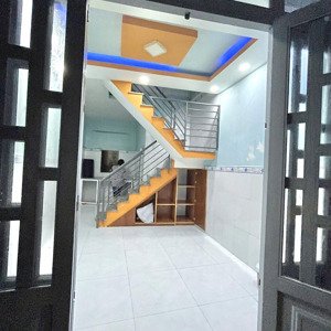 chính chủ cần bán nhà 24m2 1trệt 1lầu chỉ 600tr. phường thạnh xuân quận 12 gần ngã tư ga