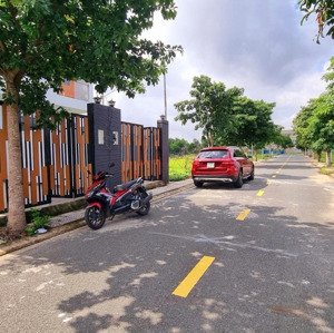 Duy Nhất 1 Căn Nhà Lầu Siêu đẹp Tại Trảng Bom, đồng Nai Chỉ 15 Phút đến Sân Bay Long Thành