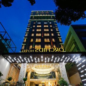 bán nhà mặt tiền đường lê lai - bến thành - 8,3x20m - 2 hầm 10 tầng - khách sạn 4 sao - 170 tỷ