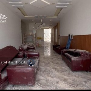 bán nhà 3 tầng hoàn công, trung tâm nha trang gần biển, tiện ích đầy đủ giá 7,5 tỷ