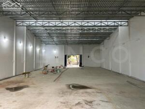 Cho thuê kho xưởng 300m² có sân sau mặt sông nhỏ, đường cặp Quốc Lộ 1A, Q. Cái Răng, TP. Cần Thơ, thuê 18 triệu/ tháng (buông thuế)