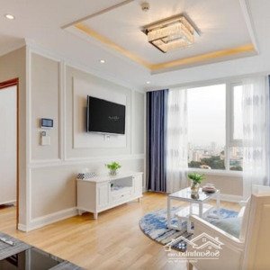 tôi bán căn góc cc 312 lạc long quân q.11, dt 67m2 2p 2wc, sh lâu dài. giá bán 2,65 tỷ. 0787104044