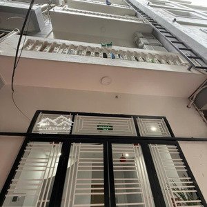 chdv tt mỹ đình 5 tầng 9pkk full đồ.