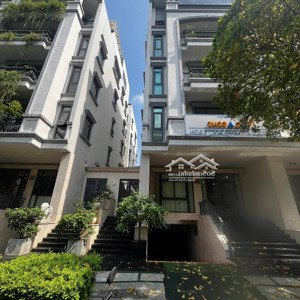 căn shophouse villa ngay trung tâm thương mại. 9x20m, hầm + 5 lầu, hoàn thiện trên 10tỷ nt cực vip