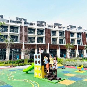 nhà phố liền kề tại celadon city tân phú