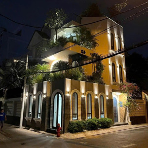 cho thuê căn góc 2mt lam sơn, p6, bình thạnh