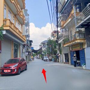 OTO, chỉ 5.xtỷ,5 TẦNG, MẶT PHỐ, KD, 2 OTO TRÁNH, 100M CIENCO 5, NHÀ CỰ KHÊ0977690119 (Mr. Sinh hado) 