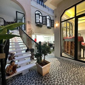 bán biệt thự đường trương quốc dung p10 phú nhuận. 230m2. giá 65 tỷ