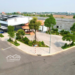 đất nền sổ sẵn bến lức long an giá 2tỷ1/lô 100m2 sát vành đai 3 eco retreat
