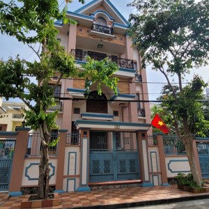 bán biệt thự góc giá rẻ có 1 không 2