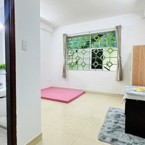 cho thuê phòng trọ q7 ngay trung tâm phường tân quy, có nội thất, cửa sổ lớn