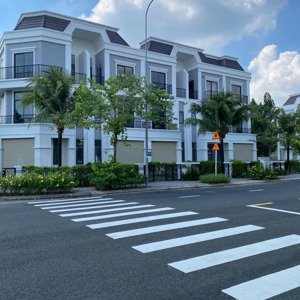 nhà phố 1 trệt 2 lầu bình dương