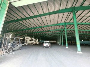 cho thuê kho mặt tiền đường dẫn cao tốc vị trí đắc địa, bình chánh, giá thuê: 380tr/tháng