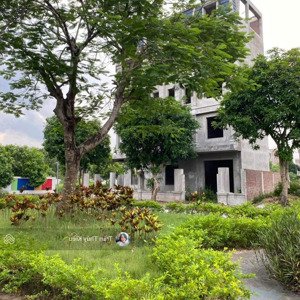 Tôi Cần Bán Nhanh Căn Nhà Liền Kề 100m2 Xây Dựng 5 Tầng Tại Da Thiên Mã, Gần Hồ đồng Mô Hướng đẹp