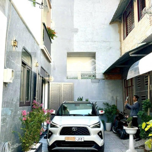 siêu phẩm 4 tầng sân thượng, full nội thất - hẻm xe hơi ngay chợ an nhơn - 6,5 tỷ tl