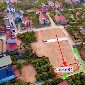 bán lô góc đẹp 186.5m2. 70m2 thổ cư. dân cư đông đúc. phù hợp đầu tư hoặc để ở. liên hệ: 0395671368