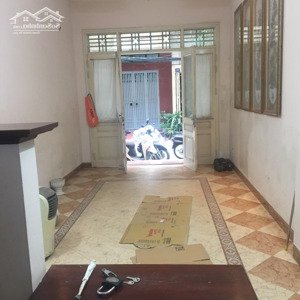 cho thuê nhà riêng ngõ 426 đường láng dt 45m2 * 4 tầng mt 3.8m, giá 15tr ngõ thông kinh doanh được