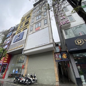 cho thuê nhà mp nguyễn trãi, dt 150m x 5 tầng, thang máy kèm đồ cơ bản, cho thuê mọi mô hình kd