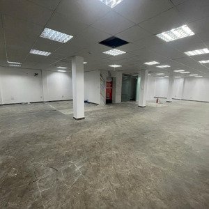 cho thuê văn phòng tại hậu giang, 20 triệu vnd, 50 m2, 20tr, mặt tiền 11m