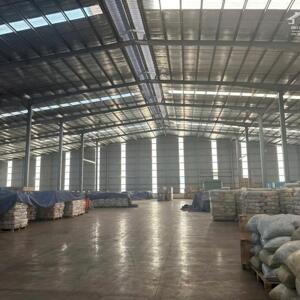 Cho thuê hoặc bán xưởng KCN Bến Cát – 9.000m² xưởng, PCCC tự động, pháp lý rõ ràng – Giá tốt. Liên hệ: Chothuexuongmiennam.com - 0366632092