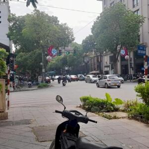 Bán Nhà Mặt Phố Quận Hoàn Kiếm 385m3TMT9,5m Tặng GPXD 10 Tầng 380 Tỷ Trần Hưng Đạo.