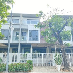 bán căn liền kề muồng tím dt: 120m2, sổ hồng riêng. giá 13,5 tỷ (có lì xì). lh: 0939968879