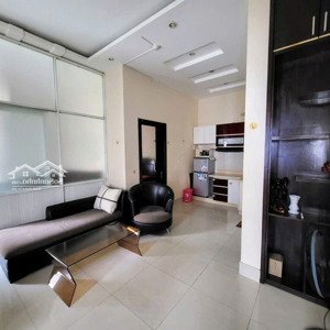 chủ nhà giảm 1tr/ tháng - căn hộ 2 phòng ngủ ban công quận 3