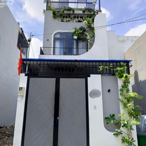 nhà thiết kế cực đẹp 1t 1l 1 tum - đường 6m ô tô vỉa hè thông 2 đầu - gần lê văn việt - quận 9
