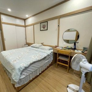 cho thuê biệt thự vinhomes thăng long. 5pn, 6vs, thang máy. ở ngay