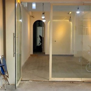 cho thuê mặt bằng tại 18bis/30b nguyễn thị minh khai, q1