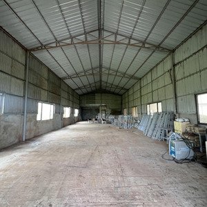 Cho Thuê Nhà Xưởng 407m2 - Xe Tải Tránh