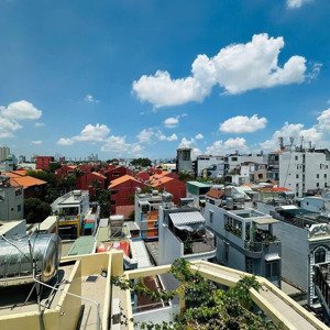 q.10 - gần mt 3 tháng 2 - 7.2m x 14m - 7 tầng - 90triệu/tháng