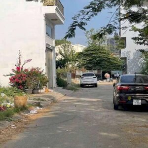 Bán đất giá cực tốt tại Quận 7 - Diện tích đẹp: 5m x 12.1m - Giá bán: 6,7 tỷ