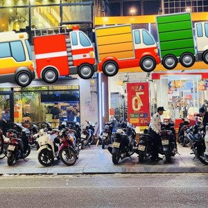 mặt bằng kinh doanh đoàn như hài
khu vip trung tâm hành chính quận