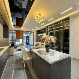 NHÀ MỚI 3 TẦNG MẶT TIỀN ĐẸP &#8211; 4 PHÒNG NGỦ &#8211; GIÁ CHỈ 7.45 TỶ &#8211; TT VIP HÒA XUÂN
