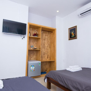 bán khách sạn sát biển trần văn ơn 46 phòng