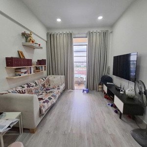 luxgarden- 2pn full nội thất- giá 2.950ty- sổ hồng cầm tay ( thu hà: 0932758032)