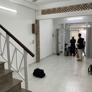 chợ p.thế hiển, 4x13, 1trệt 2lầu 1st, măt tiền yên tĩnh