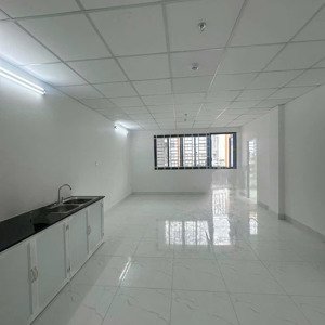 cho thuê căn hộ chung cư hồng loan 5c, đã ngăn 2 phòng ngủ, 2 máy lạnh - 4,5 triệu (bao phí vh)