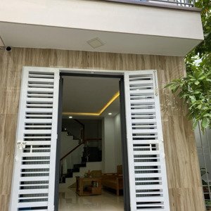 bán nhà 3,5 tầng đẹp xuất sắc nằm tại vị trí vàng khu phố tây - hùng vương - lộc thọ - nha trang